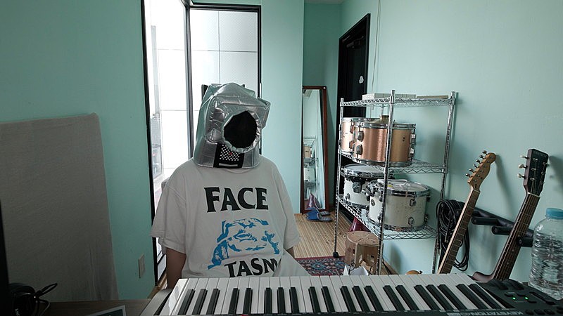 「秋山黄色のドキュメンタリー映像が一夜限りのプレミア公開、近畿・中国・四国限定施策も決定」1枚目/3