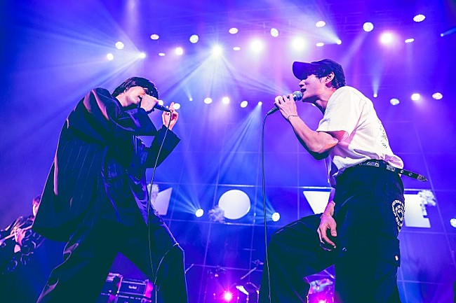 「フレデリック、3か月連続対バンイベントスタート　盟友・go!go!vanillasを迎えた第1弾のライブレポートが到着」1枚目/24