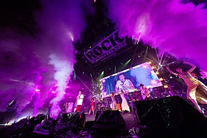 ライブレポート＞サザンオールスターズと楽しみ尽くした夏の終わり――夏