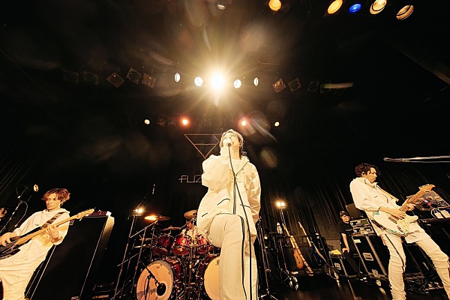 「fuzzy knot、未発表の新曲も披露した【The Emergence Circuit】ファイナル公演レポート到着」1枚目/9