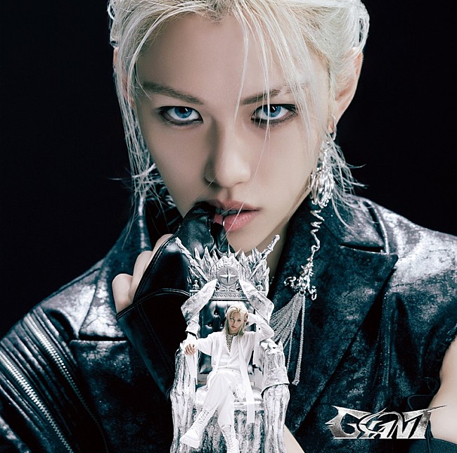 「Stray Kids アルバム『GIANT』FANCLUB会員限定盤
Felix」7枚目/12