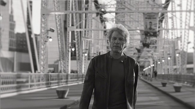「ボン・ジョヴィ、ザ・ウォー・アンド・トリーティを迎えた「The People’s House」のMV公開」1枚目/5