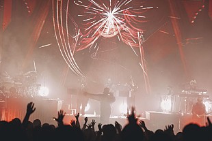 「＜ライブレポート＞なとり、【劇場～再演～】ファイナルで明かした“日なた”へ向かう決意――急激な進化と求心力をみせた自身10回目のライブ」