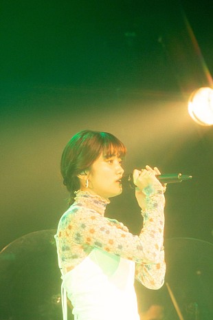 「＜ライブレポート＞由薫　温かな音色に乗せて、まいた音楽の種が花開いたワンマンライブ【“After Sun”】」