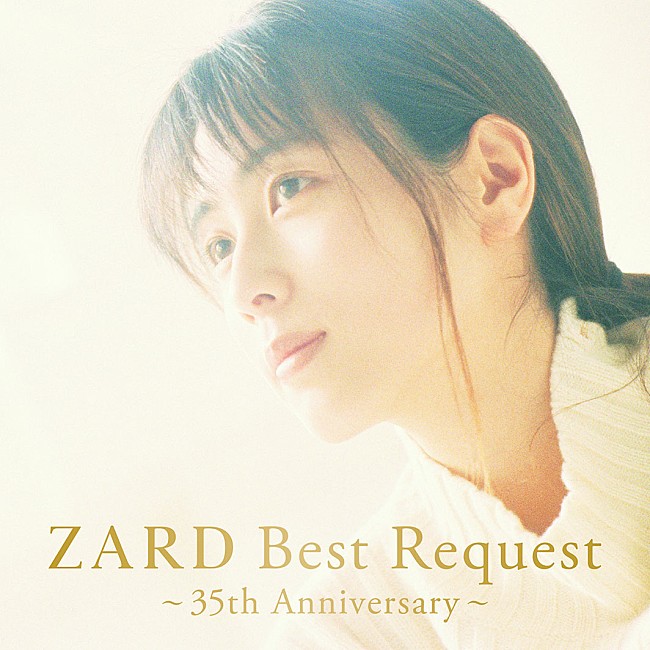 「35周年記念リクエストベストアルバム『ZARD Best Request ～35th Anniversary～』＜完全生産限定盤（3CD+メモリアルアクリルフォトブロック）＞」2枚目/2