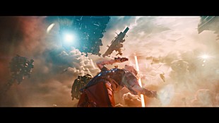 「ONE OK ROCK、“AIとの共存”を問う「Dystopia」MVプレミア公開」