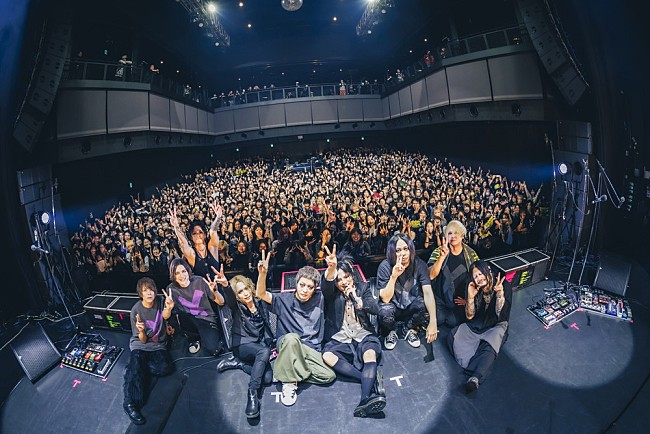 「日本武道館初ワンマンを控えるDEZERT、東名阪ツーマン・ツアー【This Is The“FACT”】をMUCCと締めくくる」1枚目/14