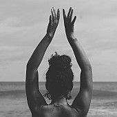 「UMI、力強いメッセージを込めた新曲「Butterfly II」公開」1枚目/1