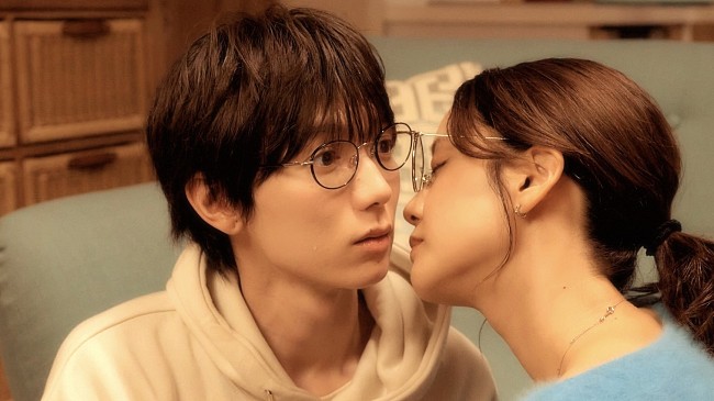 「「わた恋」“坂元”七五三掛龍也&amp;“絢香”山崎紘菜に反響 「不意打ちキスが最高」「かわいいカップル」」1枚目/1