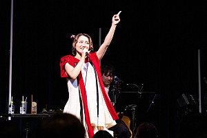 ライブレポート＞15周年イヤーを目前に控えるmiwa、特別な編成で魅せた