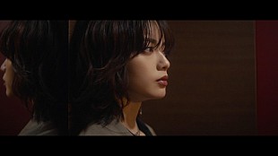 「平手友梨奈がマフィア役、GeG（変態紳士クラブ）プロデュースの新曲「ALL I WANT」MV公開」