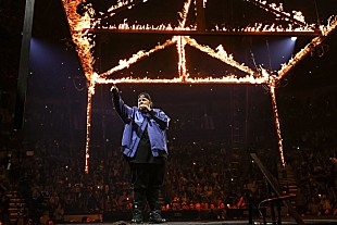 「【2024 #BBMAs】ジェリー・ロール、「I Am Not Okay」熱唱＆＜トップ・ハードロック・ソング賞＞受賞」