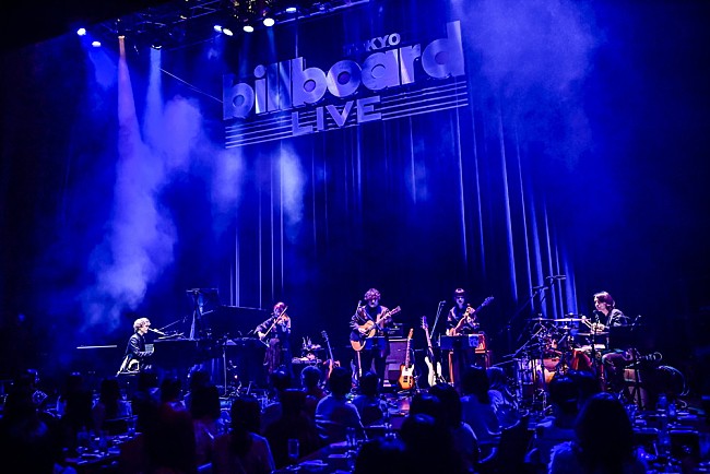 「Photo by Azusa Takada」3枚目/3