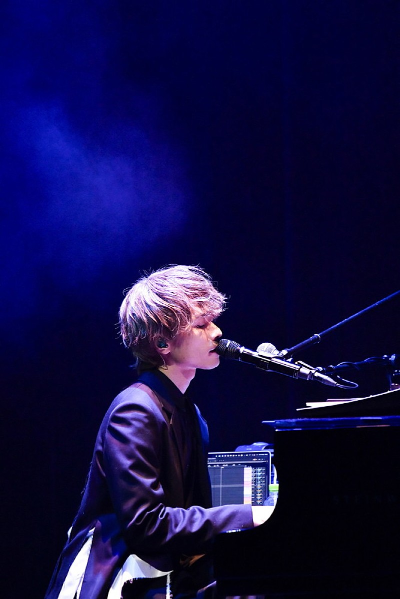 「Photo by Azusa Takada」2枚目/3