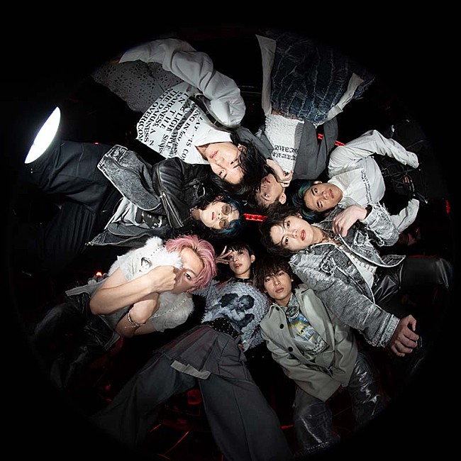 「XY -Dance&amp;Vocal-、新曲「TALK」ライブパフォーマンス映像公開」1枚目/2