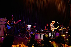 ライブレポート＞春畑道哉、Ken、斎藤宏介ら豪華アーティストが