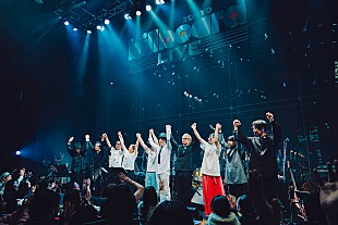 「＜ライブレポート＞ギタリストakkin「音楽やってきてよかった」　Taka（ONE OK ROCK）、阿部真央、崎山蒼志、黒猫同盟を迎えたハートフルなバースデーライブ開催」