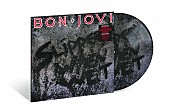「ボン・ジョヴィ、1986年の『Slippery When Wet』に未発表音源を追加収録した2CD＆LP発売」1枚目/2