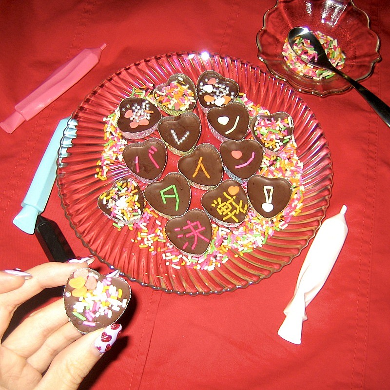 乃紫、昭和歌謡“レトロポップサウンド”の新曲「バレンタイン決戦」配信リリース