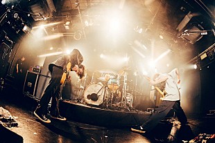 「＜ライブレポート＞ammo、全24公演のリリース・ツアー【Don't Cry No Tour“百ノ位編”】東京公演開催　“ホーム”で魅せたライブバンドの現在地」