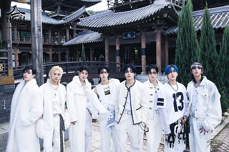 「Stray Kids」2枚目/2