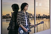 「斉藤和義、蒼井優が出演「SUUMO」ウェブCMに書き下ろしたジャジーな新曲「透明の地図」配信決定」1枚目/2