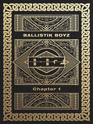 「BALLISTIK BOYZ、ベストアルバム『Chapter 1』ジャケット＆初回盤グッズのデザイン公開」