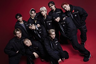 「THE JET BOY BANGERZ、グループの哲学を打ち出す「B.A.D(Breaking All Destinations)」MV公開」