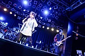 「fuzzy knot、2ndALリリース発表＆ツアーも決定　Shinjiの誕生日を祝った一夜のライブレポート到着」1枚目/10