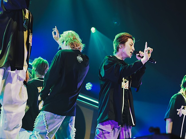 「w-inds.、 【w-inds. LIVE TOUR 2024-2025 "Nostalgia" The Final】オフィシャルレポート到着」1枚目/6