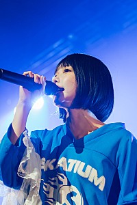 ライブレポート＞anoとマキシマム ザ ホルモンが音楽でぶつかり合った