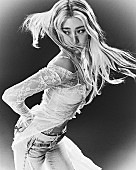 「HUH YUNJIN」6枚目/7