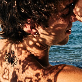 「ダニエル・シーヴィ、自身の進化や成長を記したデビュー・ソロAL『セカンド・ウィンド』リリース」