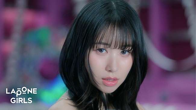 「ME:Iが“憧れ”になる、90年代カルチャーを想起させる「MUSE」MV公開」1枚目/5