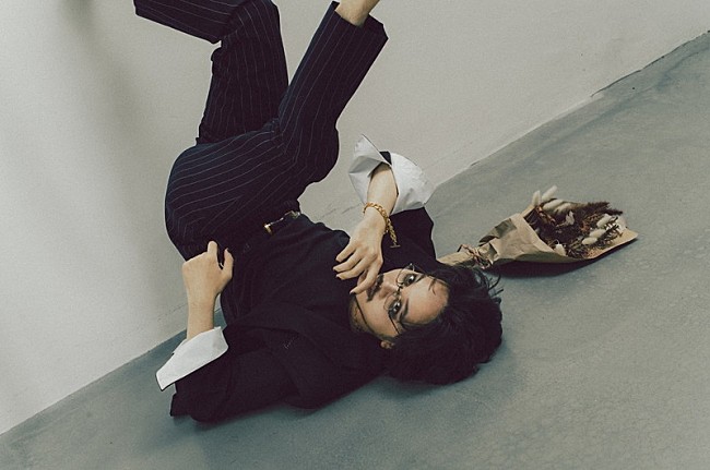 「TOOBOE、アニメ『光が死んだ夏』ED主題歌を担当＆全国ツアー【残夏の怪物】へ」1枚目/3