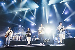 「＜ライブレポート＞Galileo Galileiが過去と未来をつなげ、今の集大成として表したライブ【あおにもどる】」