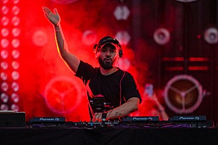 「スクリレックス、34曲入りの4thスタジオ・アルバム配信」