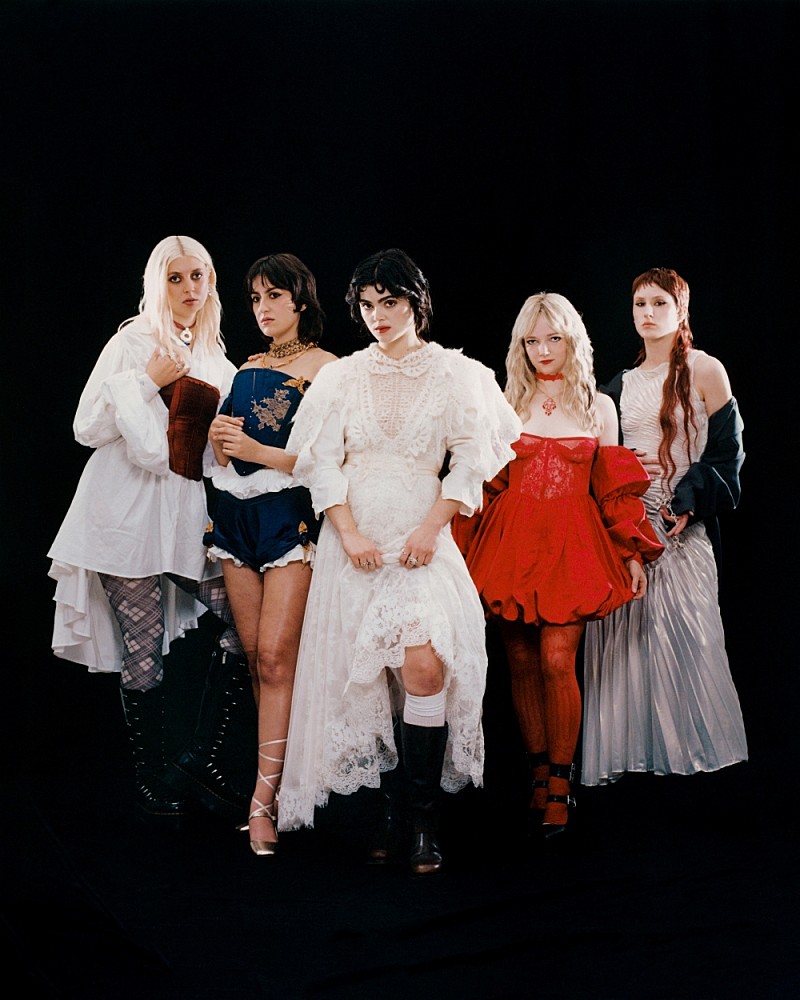 「ザ・ラスト・ディナー・パーティー、タワレコ渋谷店にてファン・イベント開催決定」1枚目/2