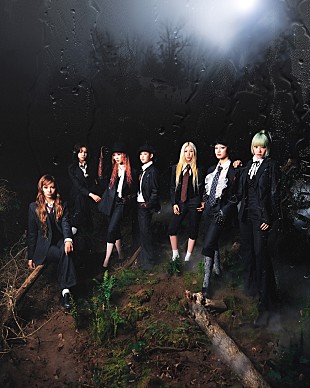 「XG、リカットシングル『IN THE RAIN』を4月11日にリリース決定＆新ビジュアルも公開」