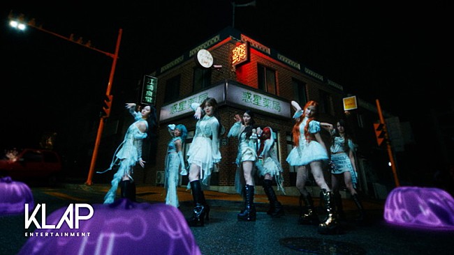 「Kep1er、ユーモア溢れる「Yum」MVで華麗なパフォーマンス」1枚目/3