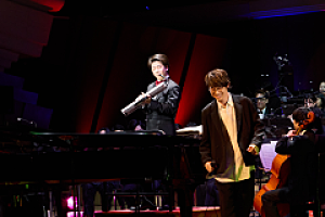 ライブレポート＞川崎鷹也×武部聡志、尊敬と感謝が紡いだオーケストラ