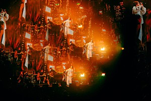 米津玄師、自身最大規模ワールドツアー【KENSHI YONEZU 2025 WORLD