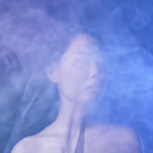 「福井出身SSW、水咲加奈が9年ぶりのフルアルバム『immersive』リリース」