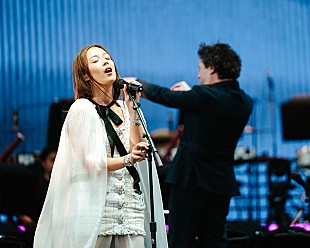 「＜コーチェラ2025現地レポ＞グスターボ・ドゥダメル×LAフィル、クラシックとコンテンポラリー・ミュージックの圧巻の共演　レイヴェイ／ゼッドらも登場」