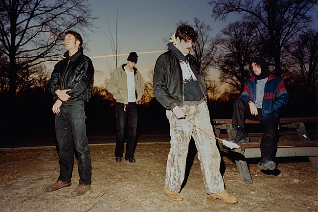 「モデル・アクトレス、架空のデートを題材にした新曲「Diva」公開」1枚目/2