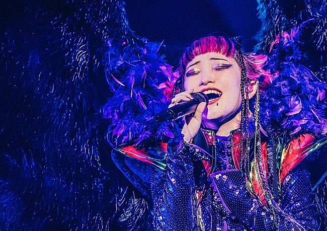 「『パリピ孔明 THE MOVIE』上白石萌歌が惚れ込んだライバル役・詩羽の魅力「歌も表現もお芝居も本当に素敵でした」」1枚目/4