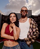 「ベッキー・G、マヌエル・トゥリソとタッグを組んだサマー・アンセム「QUE HACES」のMV解禁」1枚目/2