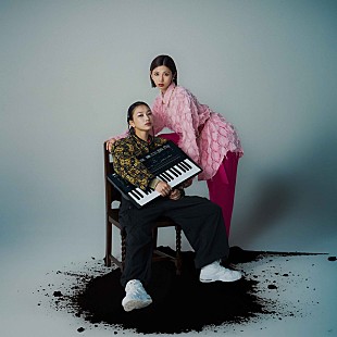 「NAQT VANE、コンセプトEP『NV』リリース記念インストアイベントを開催」