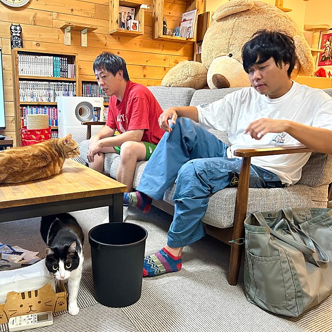 「さらば青春の光、所属事務所“ザ・森東”の社歌「in the dreaming」配信リリース」1枚目/2