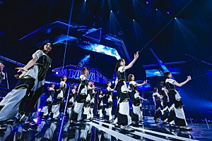ライブレポート＞「新しく生まれ変わることではなくて、新しい何かが